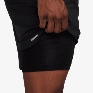 NIKE KRATKE HLAČE Stride 