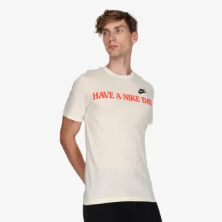 Nike M NSW TEE ESS+ STMT 4 