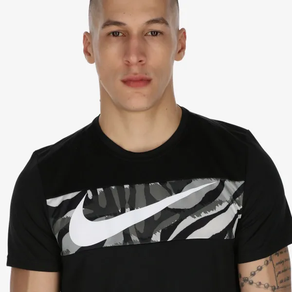 Nike T-shirt Dri-FIT Sport Clash 