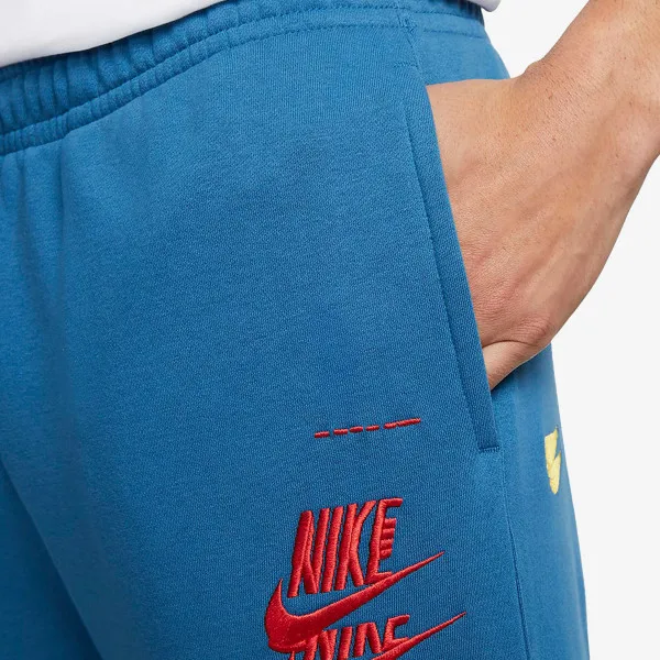 Nike Sportswear Sport Essentials+ 