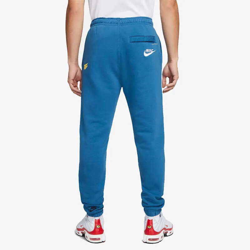 Nike Sportswear Sport Essentials+ 