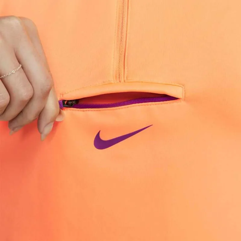 Nike Element 