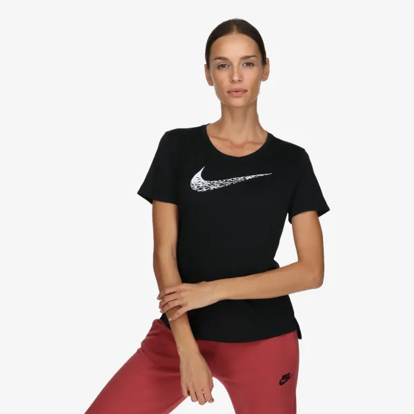 Nike T-shirt Swoosh 