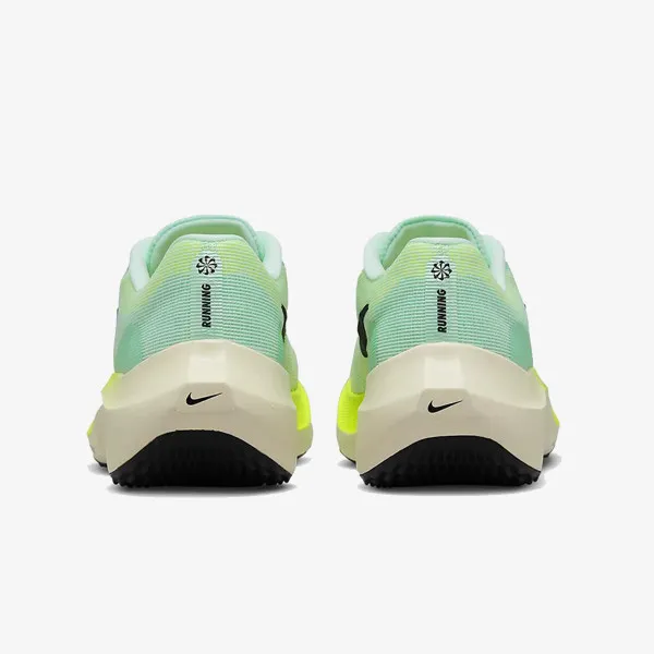 Nike Tenisice Zoom Fly 5 