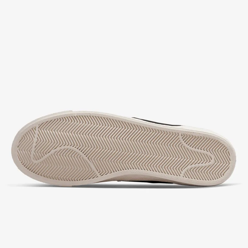 Nike Blazer Low '77 Jumbo 