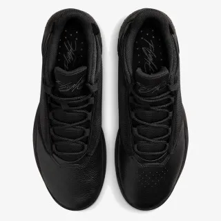 Nike Jordan Max Aura 4 
