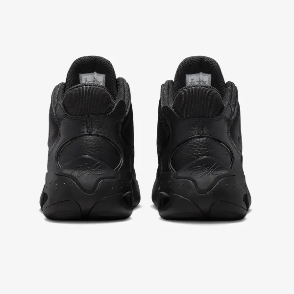 Nike Jordan Max Aura 4 