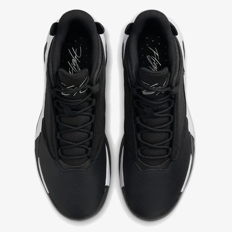Nike Jordan Max Aura 4 