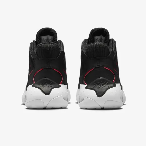Nike Jordan Max Aura 4 