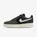 Nike WMNS AIR FORCE 1 MEM 4 