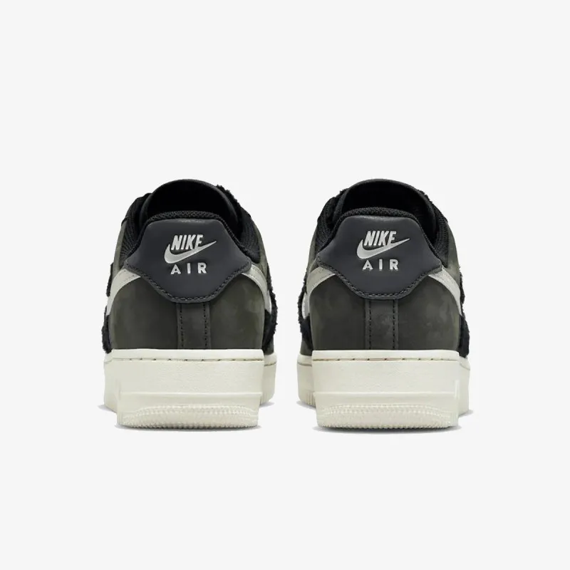 Nike WMNS AIR FORCE 1 MEM 4 