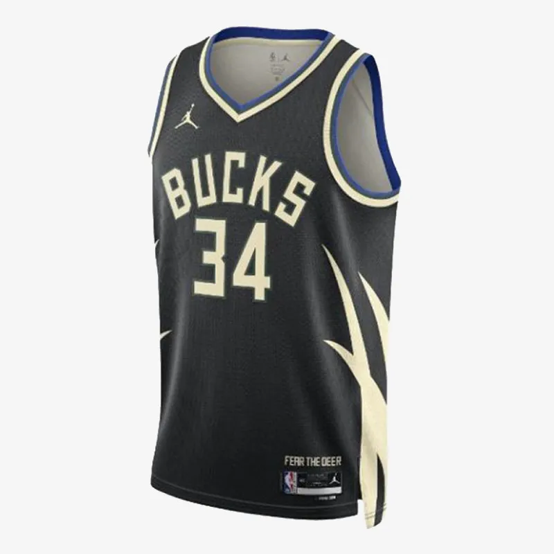 Nike <br />Milwaukee Bucks 