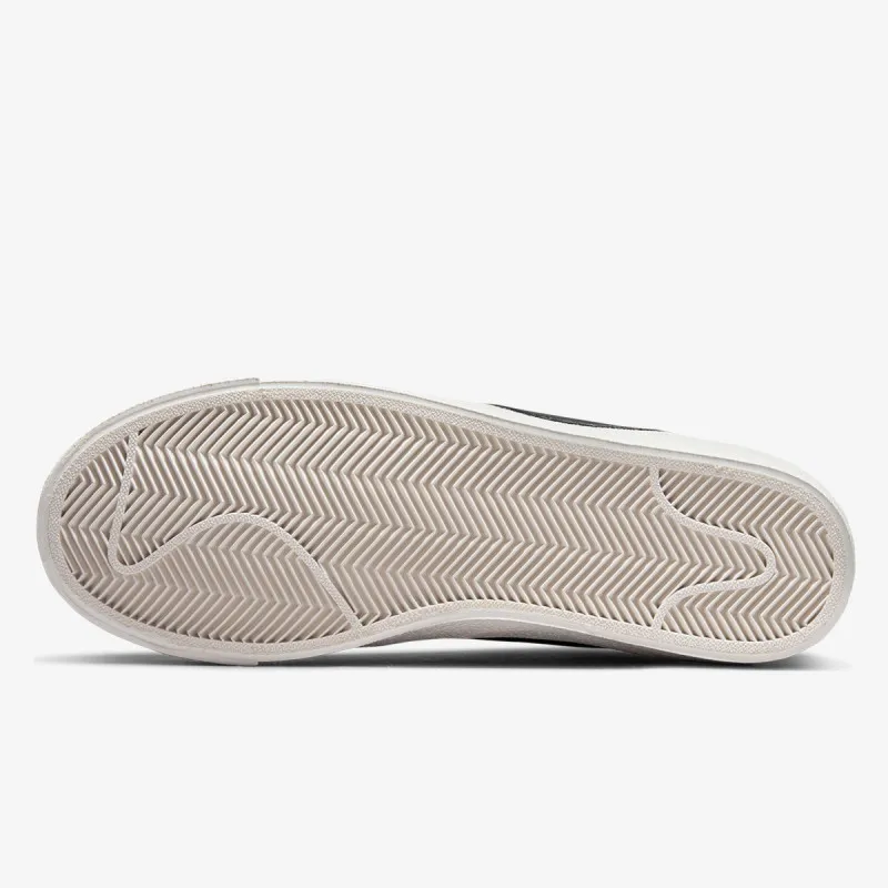Nike Blazer Low '77 Jumbo 