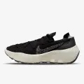 Nike Space Hippie 04 