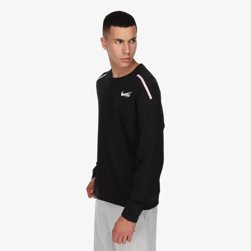 Nike Dri-FIT D.Y.E. 