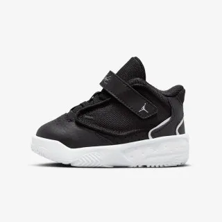 Nike Jordan Max Aura 4 