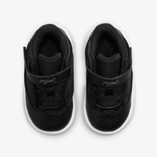 NIKE TENISICE Jordan Max Aura 4 