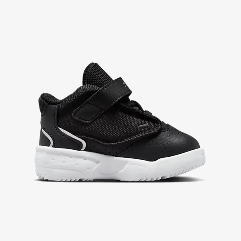 Nike Jordan Max Aura 4 