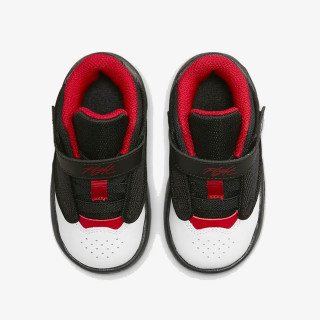 NIKE TENISICE Jordan Max Aura 4 