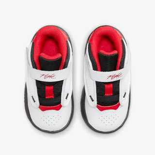 NIKE TENISICE Jordan Max Aura 4 