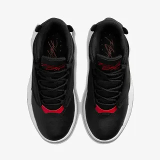 Nike Jordan Max Aura 4 