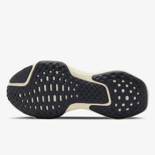 NIKE TENISICE NIKE ZOOMX INVINCIBLE RUN FK 3 