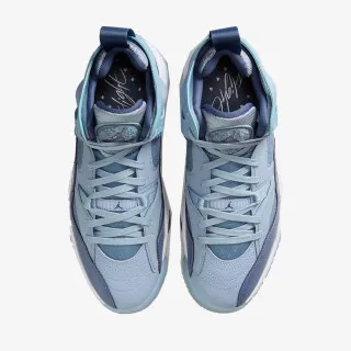 Nike WMNS JUMPMAN TWO TREY 