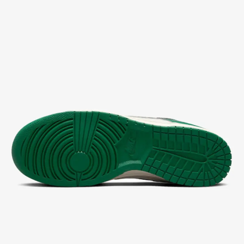 Nike NIKE DUNK LOW RETRO SE DC 