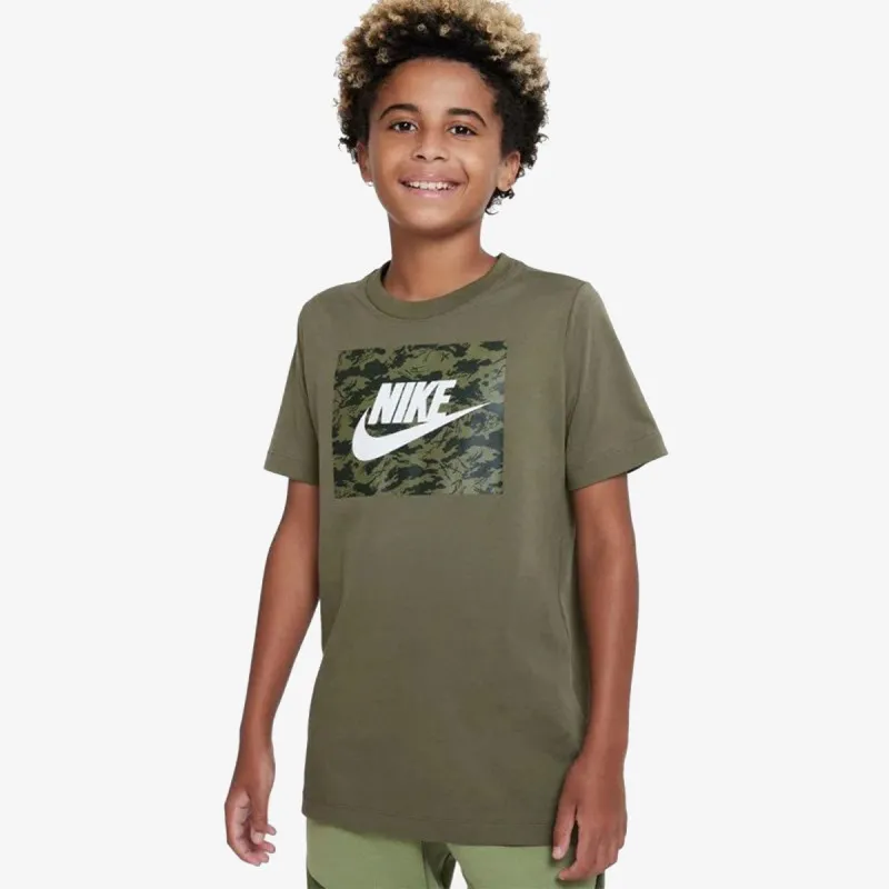 Nike Futura 