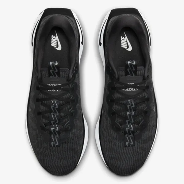 Nike Motiva 