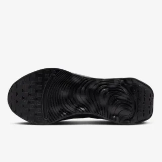 Nike Motiva 