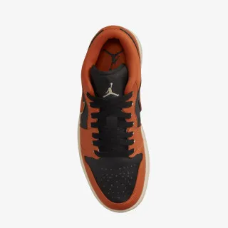 Nike Air Jordan 1 Low SE 