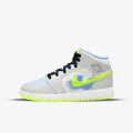 Nike AIR JORDAN 1 MID SE UNI GG 