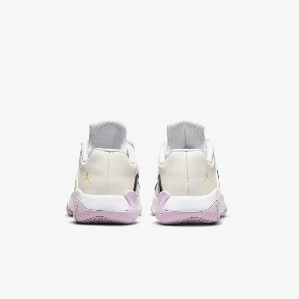 NIKE TENISICE AIR JORDAN 11 CMFT LOW GS WSC 