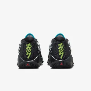 Nike Zion 3 