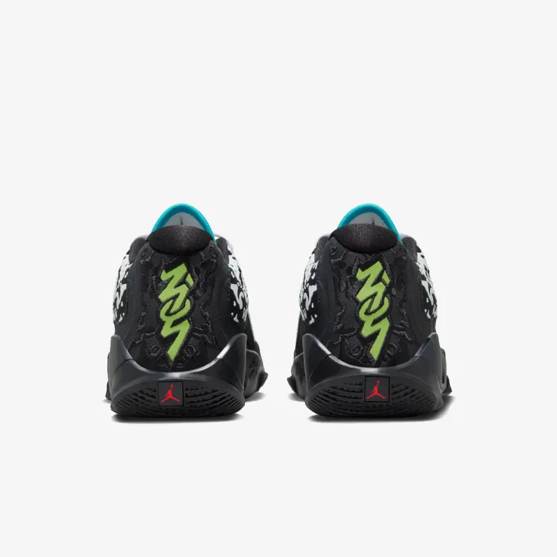 Nike Zion 3 