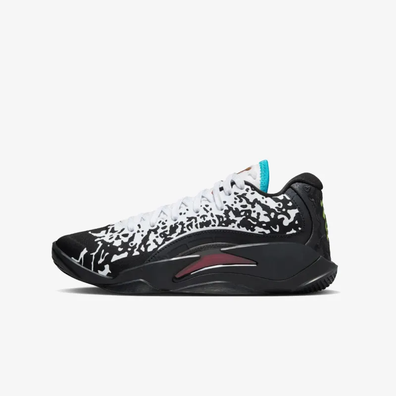 Nike Zion 3 