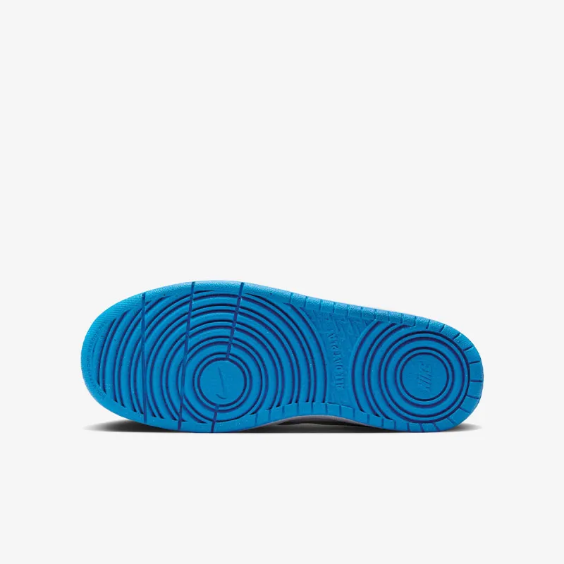 Nike Tenisice COURT BOROUGH LOW RECRAFT BG 