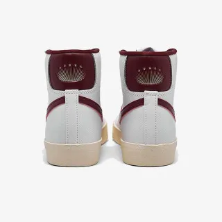 Nike W BLAZER MID '77 SE 