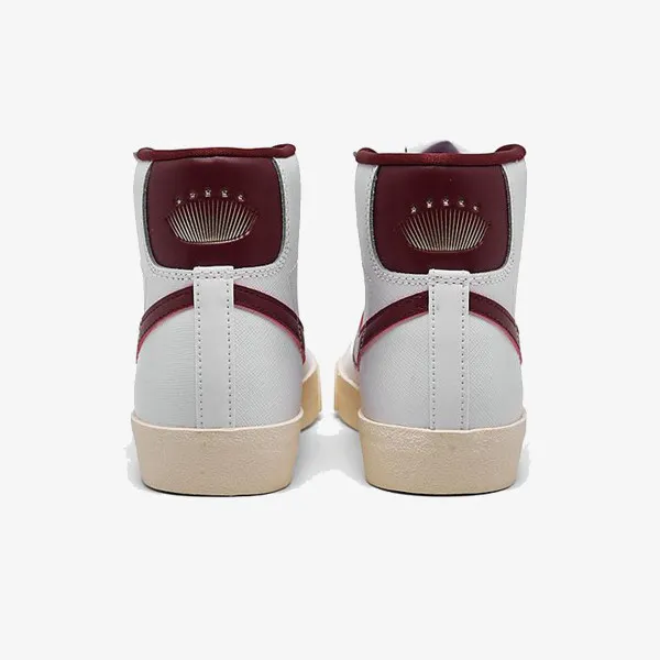 Nike W BLAZER MID '77 SE 