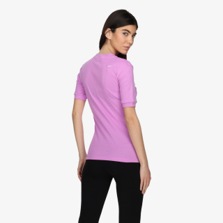 NIKE T-SHIRT Sportswear 
