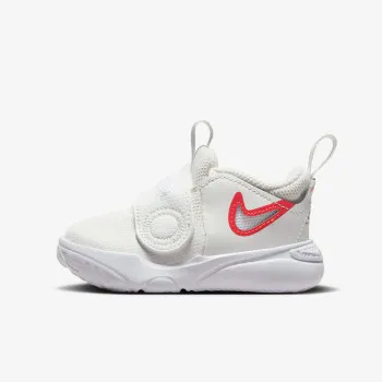 Nike Tenisice Team Hustle D 11 