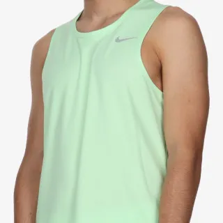 Nike Miler 