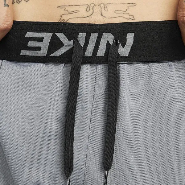 NIKE KRATKE HLAČE Dri-FIT Totality 