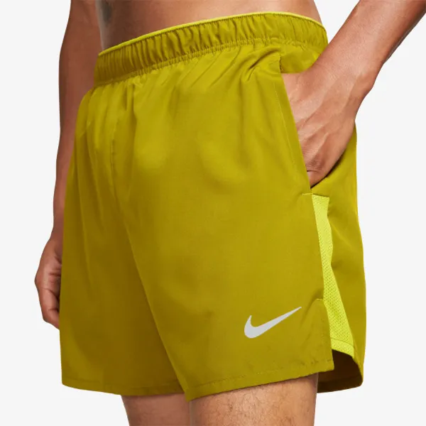 Nike Kratke hlače Challenger 