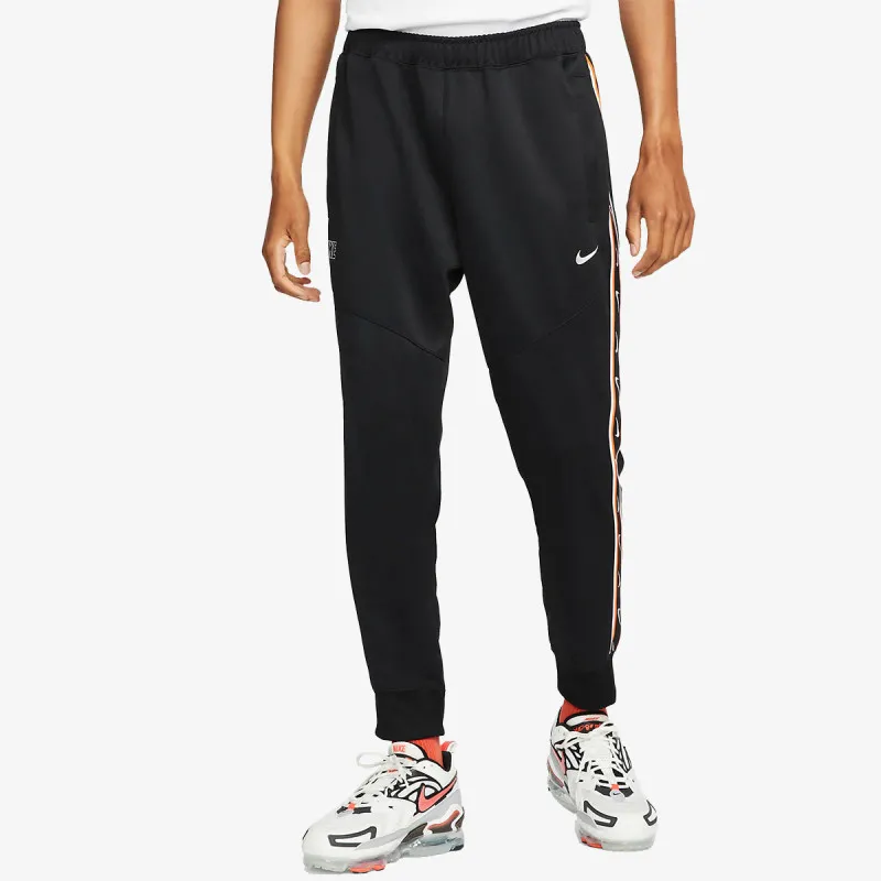 Nike Sportswear Repeat 