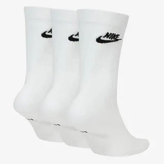 Nike Sportswear Everyday Essential 