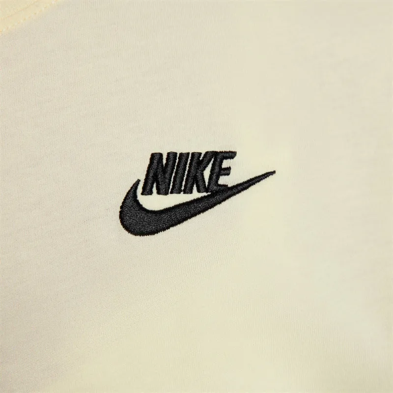 Nike Sportswear Club Essential 