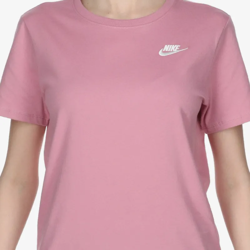 Nike Sportswear Club Essential 