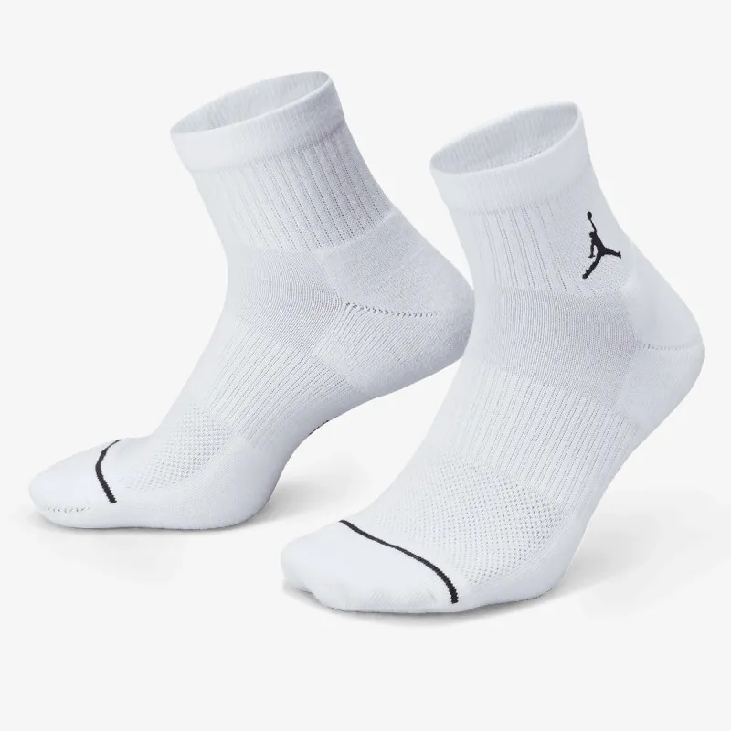 Nike Everyday 